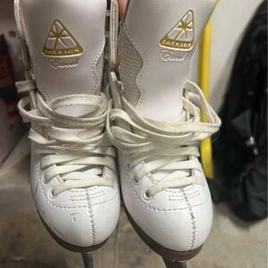 Jackson Girl’s White Ice Skates